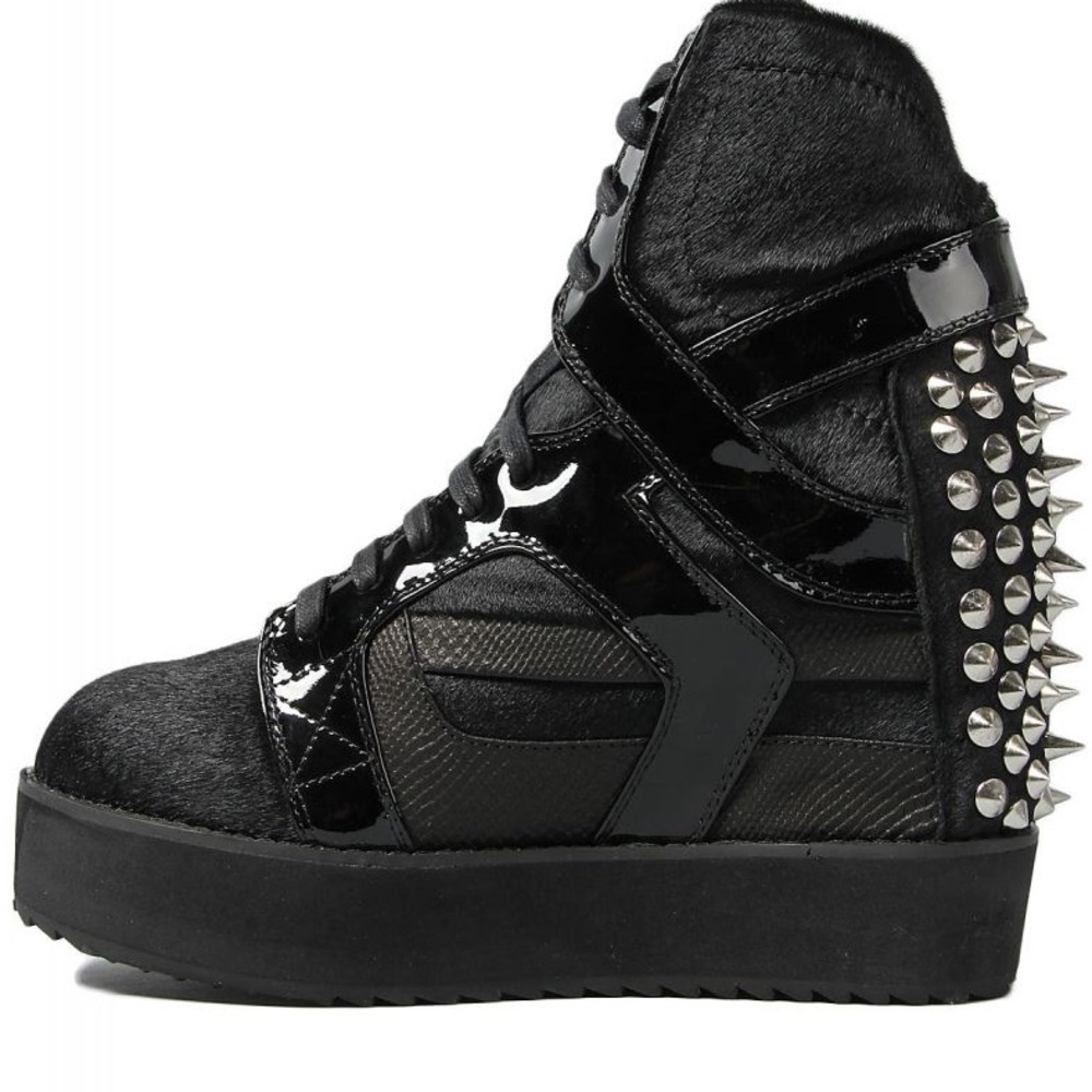 Jeffrey campbell rodman spike ISO